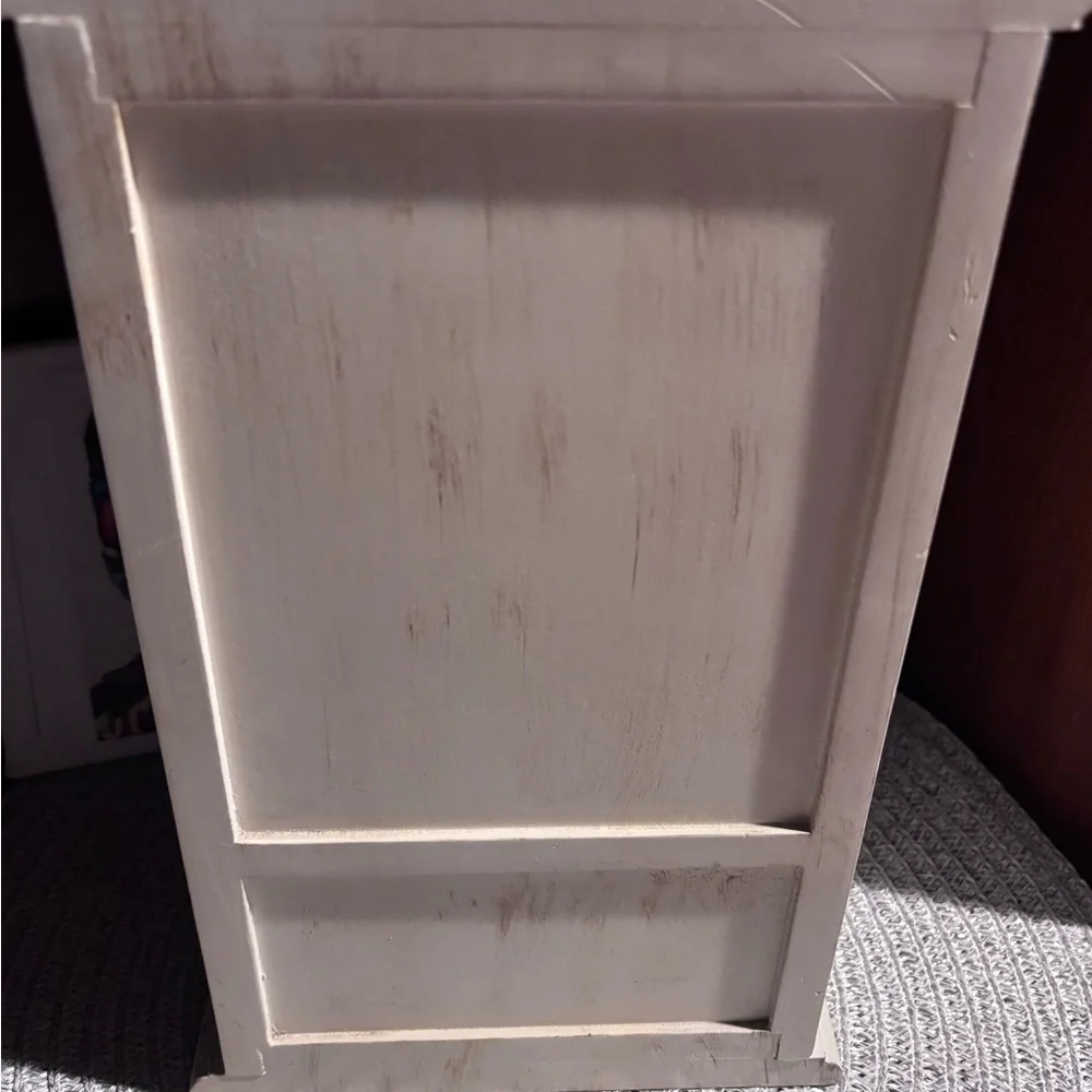 Bulova White Wall Clock with Cabinet
